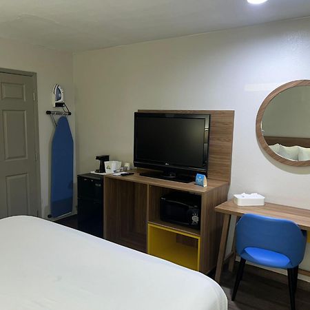 Days Inn By Wyndham El Centro Buitenkant foto