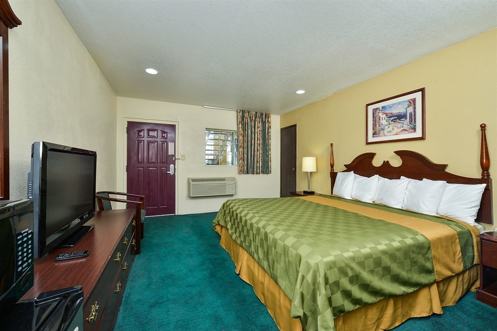 Days Inn By Wyndham El Centro Buitenkant foto